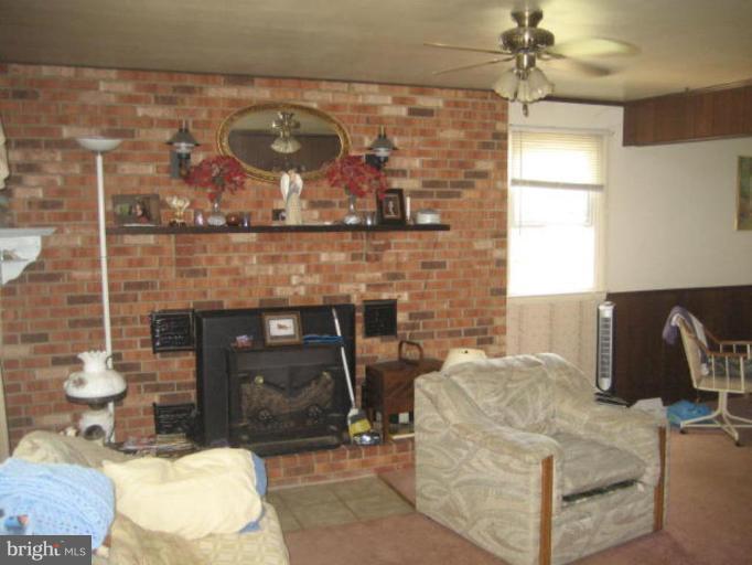 223 Homevale Road Reisterstown, MD 21136 - Photo 3 of 5 Fireplace