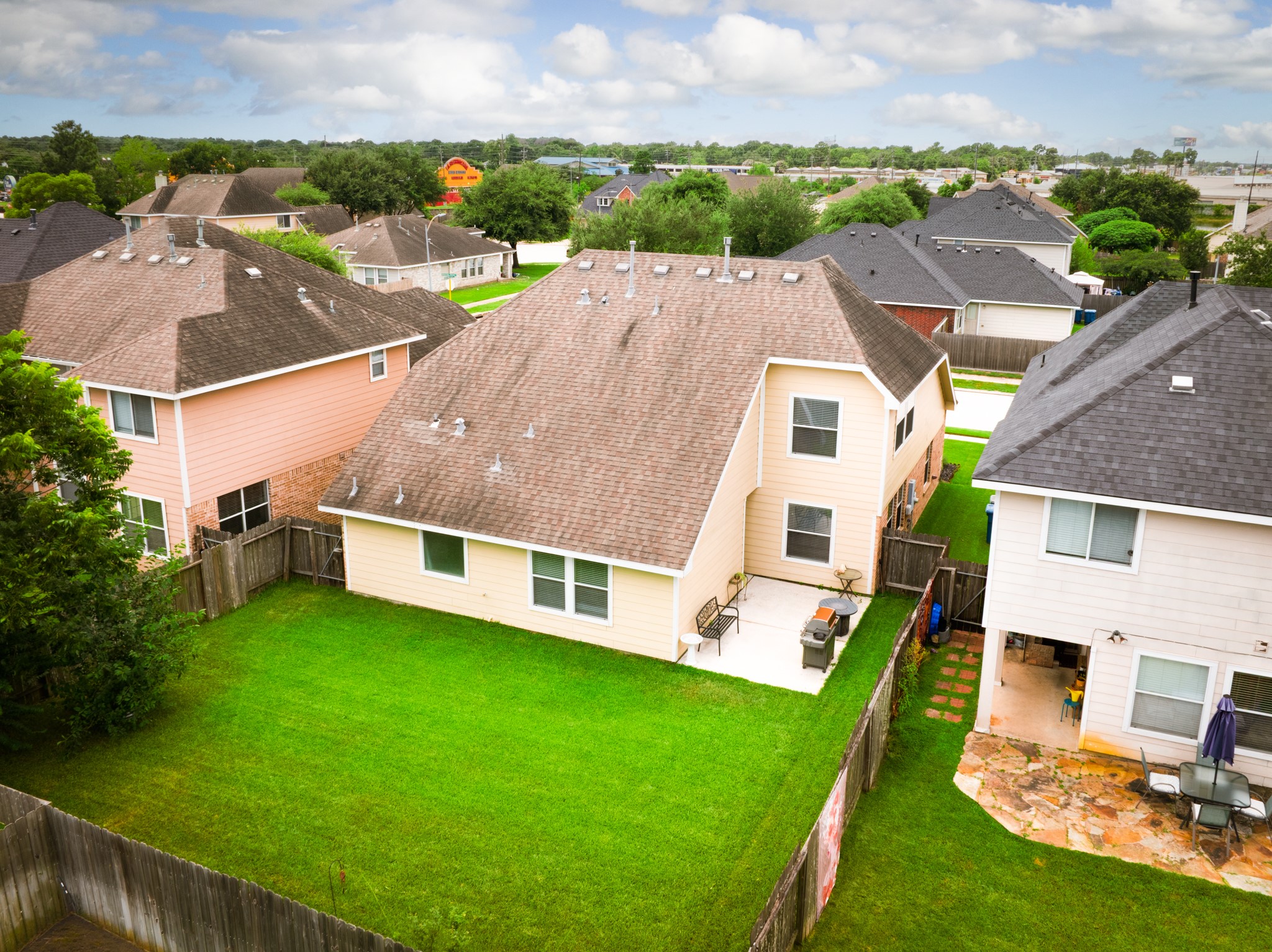 22106 Bridgestone Crossing Drive Spring, TX 77388 - Photo 4 of 26 Large backyard is fenced.