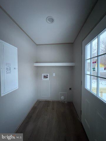 443 Fern Road Millville, NJ 08332 - Photo 23 of 24 a view of room and window