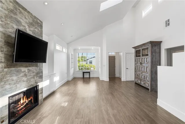 $6,700 | 357 13th Street, Seal Beach, CA 90740