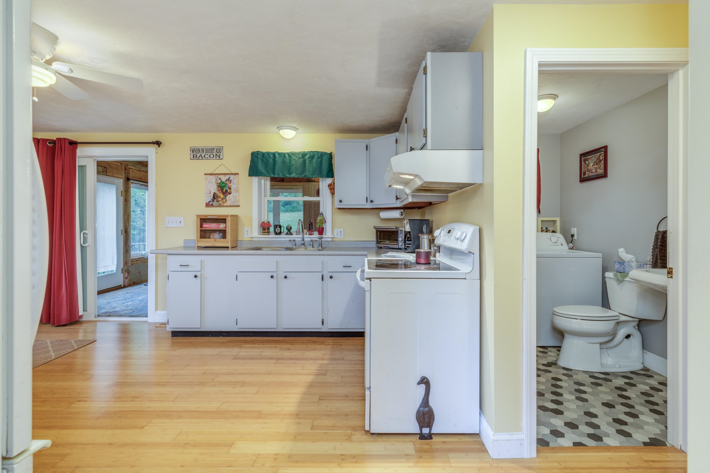 182 Old Derry Road, Unit A Hudson, NH 03051 - Photo 17 of 54 Gallery Image 17