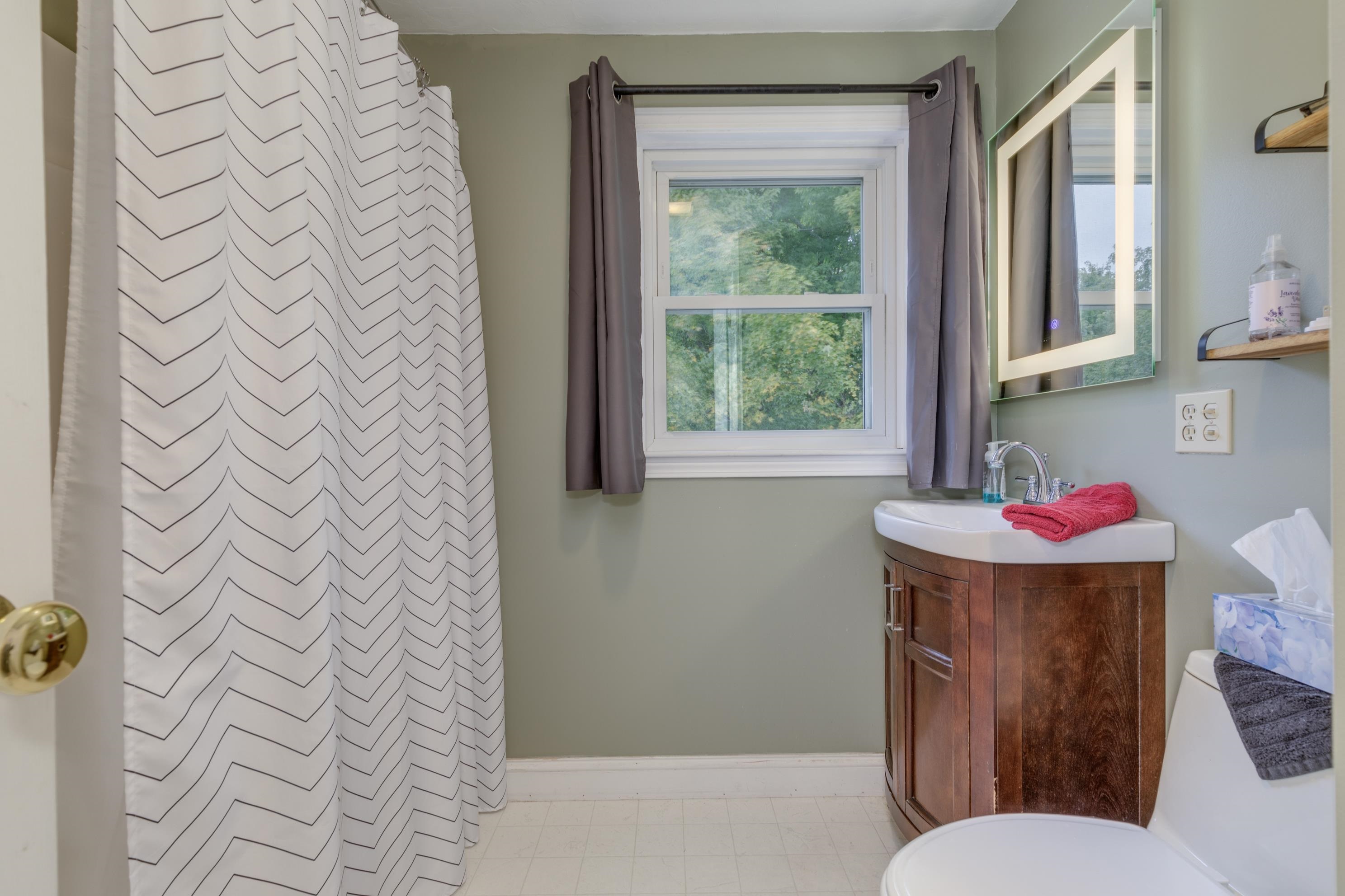 182 Old Derry Road, Unit A Hudson, NH 03051 - Photo 27 of 54 Gallery Image 27
