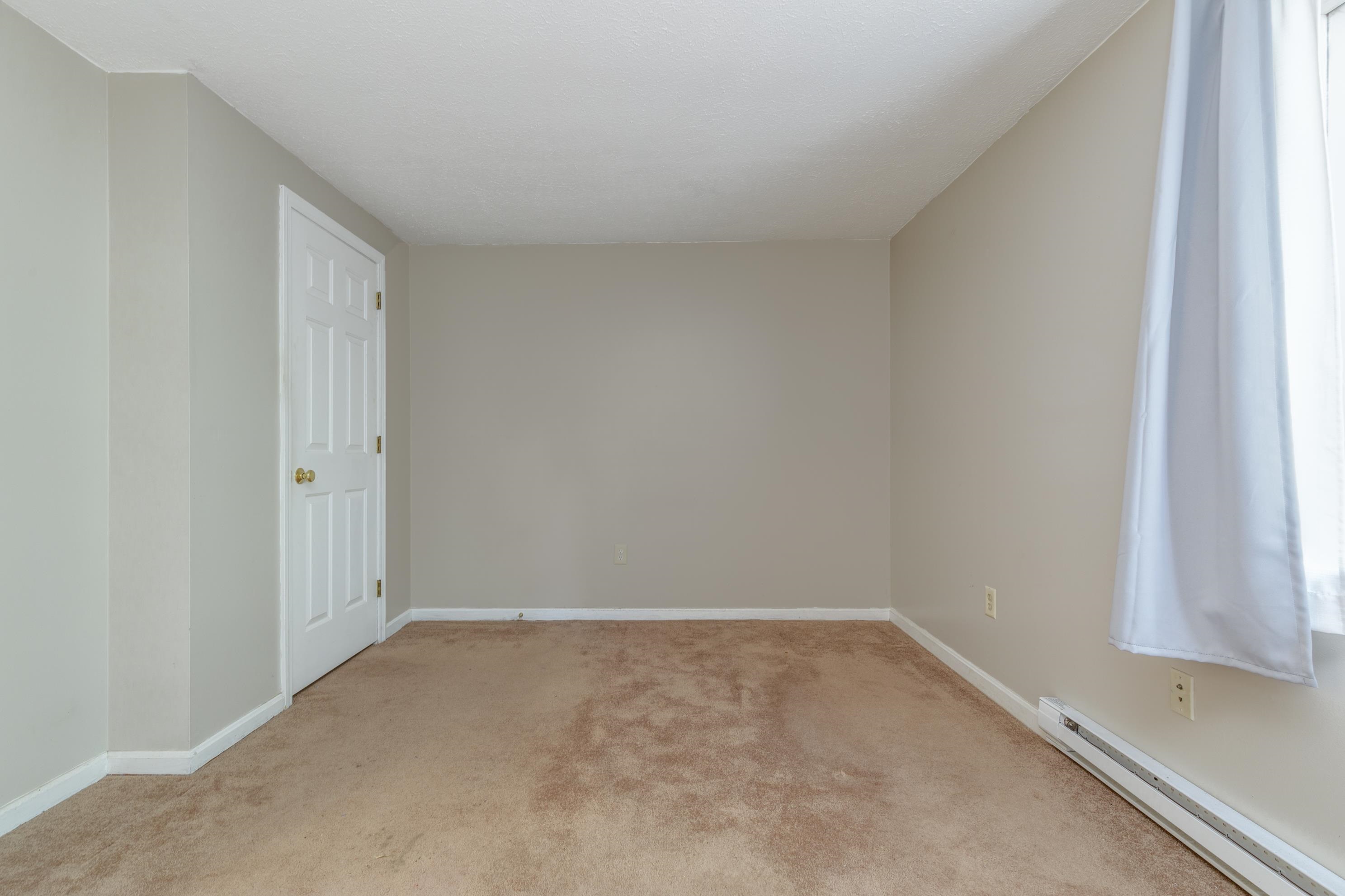 182 Old Derry Road, Unit A Hudson, NH 03051 - Photo 30 of 54 Gallery Image 30