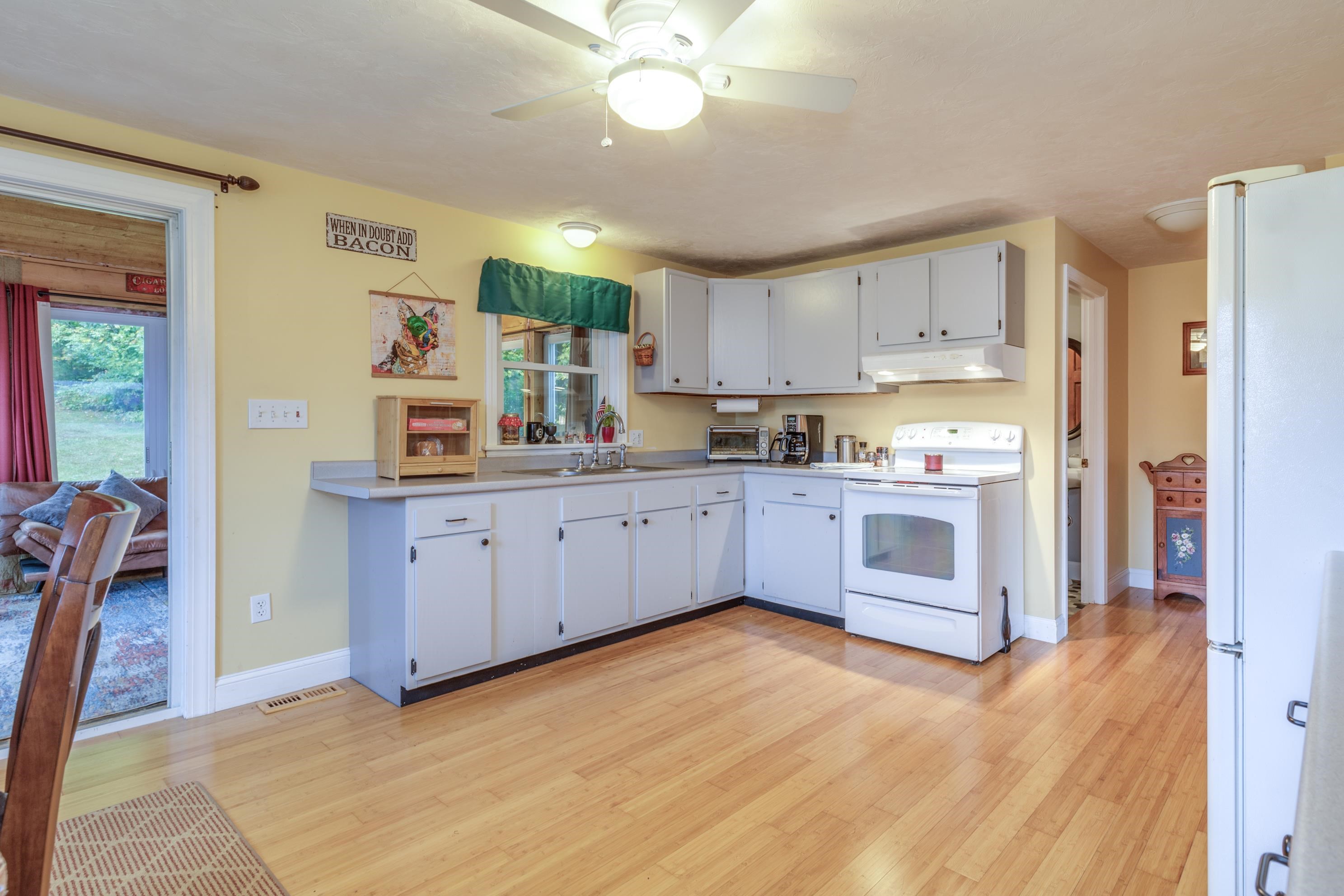 182 Old Derry Road, Unit A Hudson, NH 03051 - Photo 10 of 54 Gallery Image 10