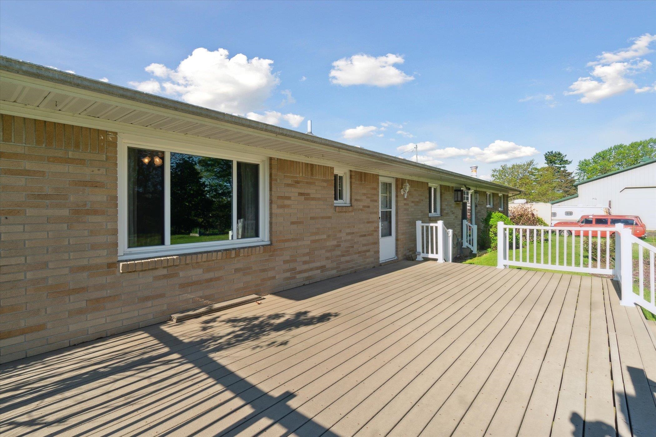 178 West Henderson Road Owosso, MI 48867 - Photo 39 of 71 50174559-7de6b1f3-73b8-4438-a110-a33b60f7d784.JPG