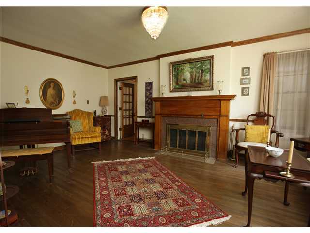 1149 Kingslea Road Columbus, OH 43209 - Photo 10 of 17 Gallery Image 10