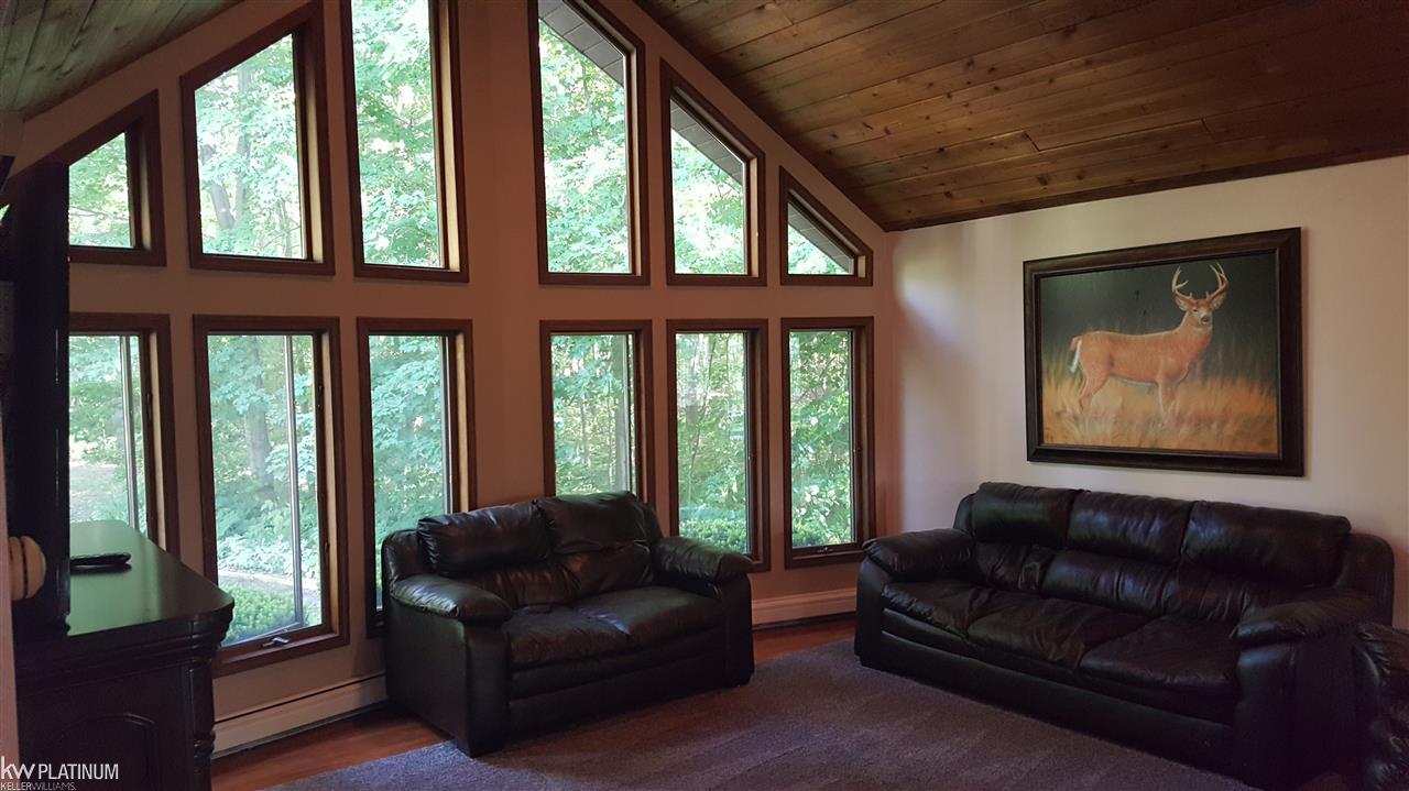 7150 Phillips Road North Street, MI 48049 - Photo 5 of 31 31349765-4.JPG
