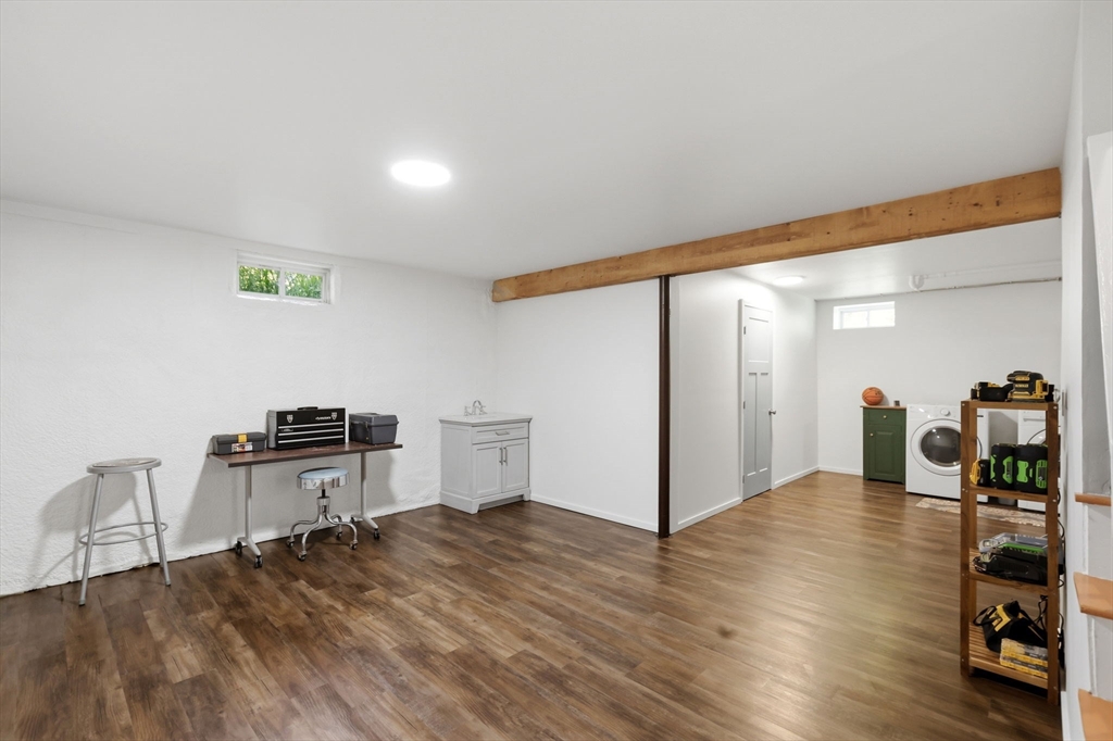 12 Cliff Street Worcester, MA 01607 - Photo 33 of 42