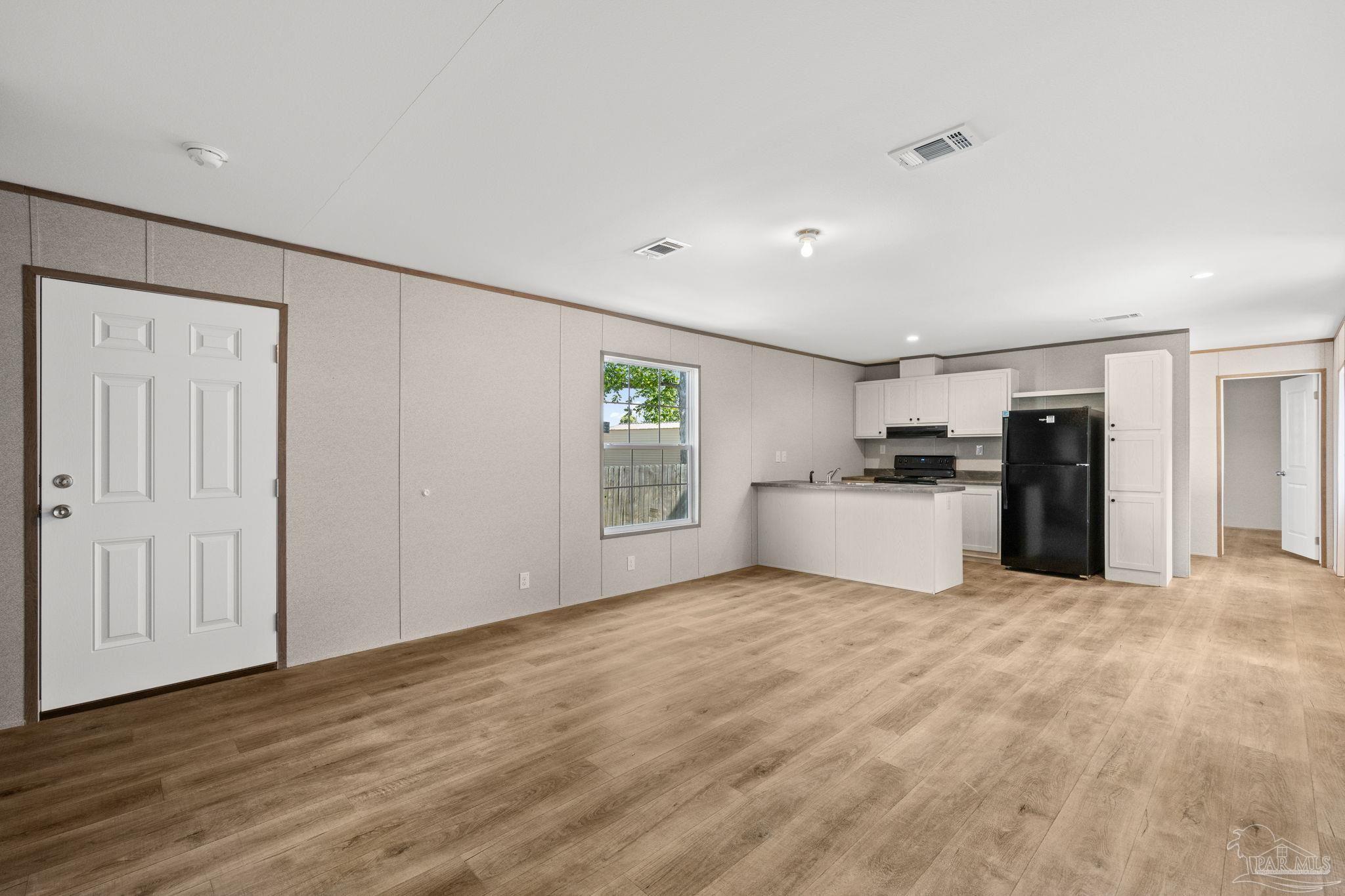 4444 Skylark Road Milton, FL 32583 - Photo 4 of 16 Gallery Image 4
