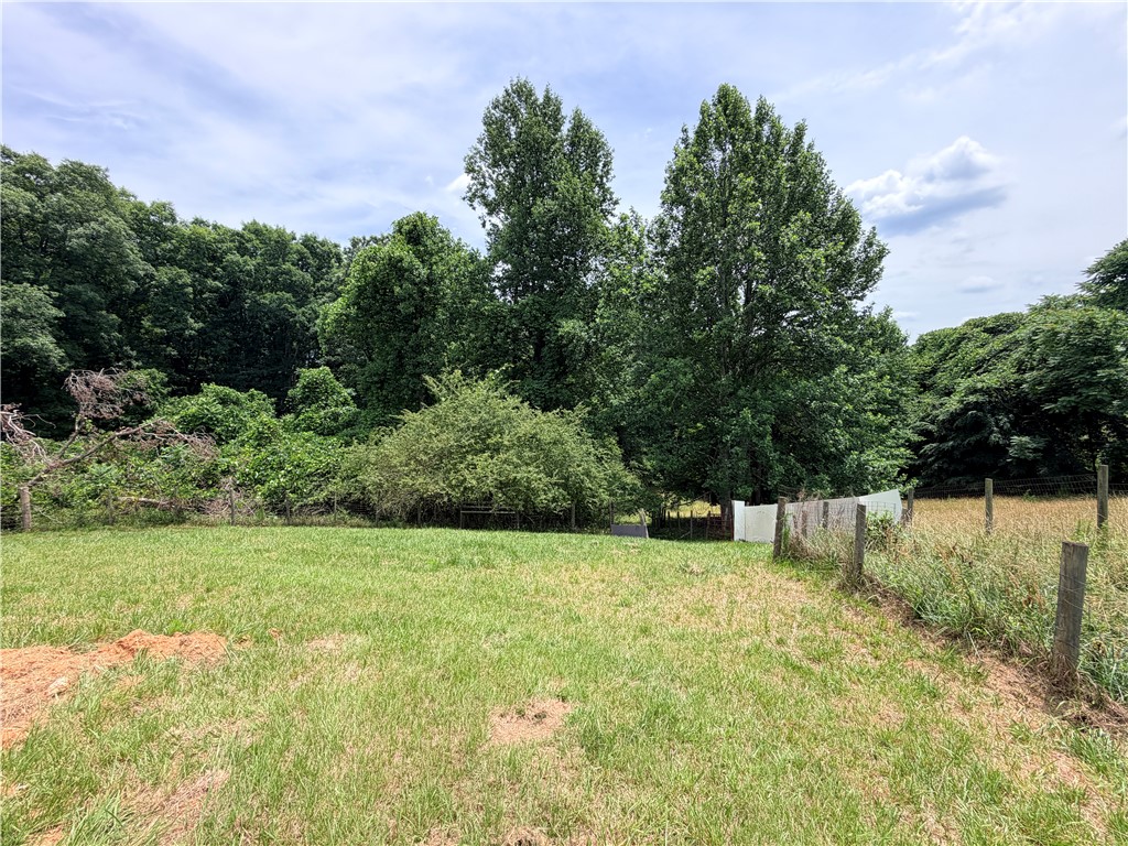 1342 Breazeale Road Easley, SC 29640 - Photo 8 of 9