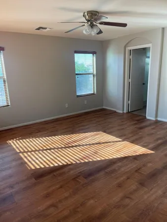 $1,795 | 985 East Saddle Way, San Tan Valley, AZ 85143