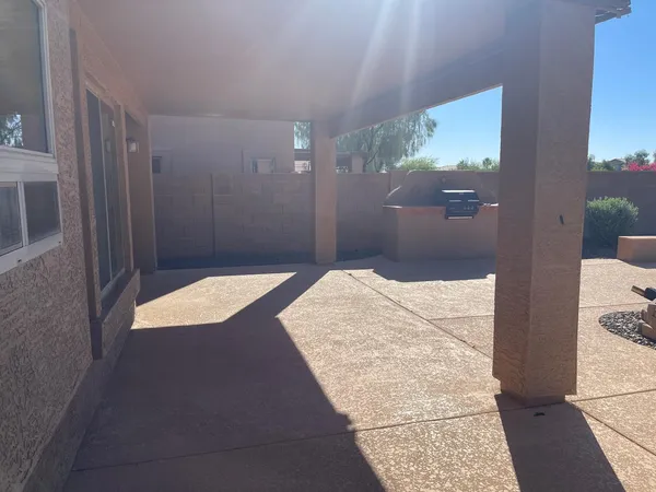 $1,795 | 985 East Saddle Way, San Tan Valley, AZ 85143