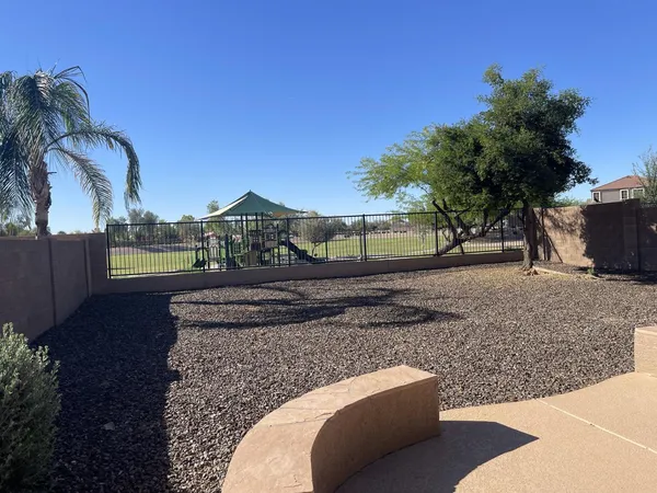 $1,795 | 985 East Saddle Way, San Tan Valley, AZ 85143