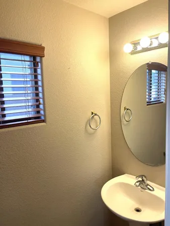 $1,795 | 985 East Saddle Way, San Tan Valley, AZ 85143