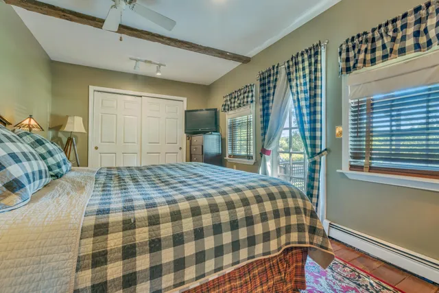 $950,000 | 24 School Street, Kennebunkport, ME 04046