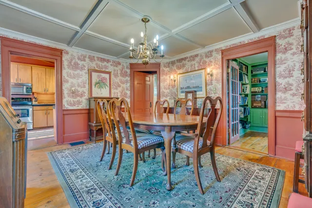 $950,000 | 24 School Street, Kennebunkport, ME 04046