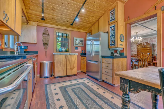 $950,000 | 24 School Street, Kennebunkport, ME 04046