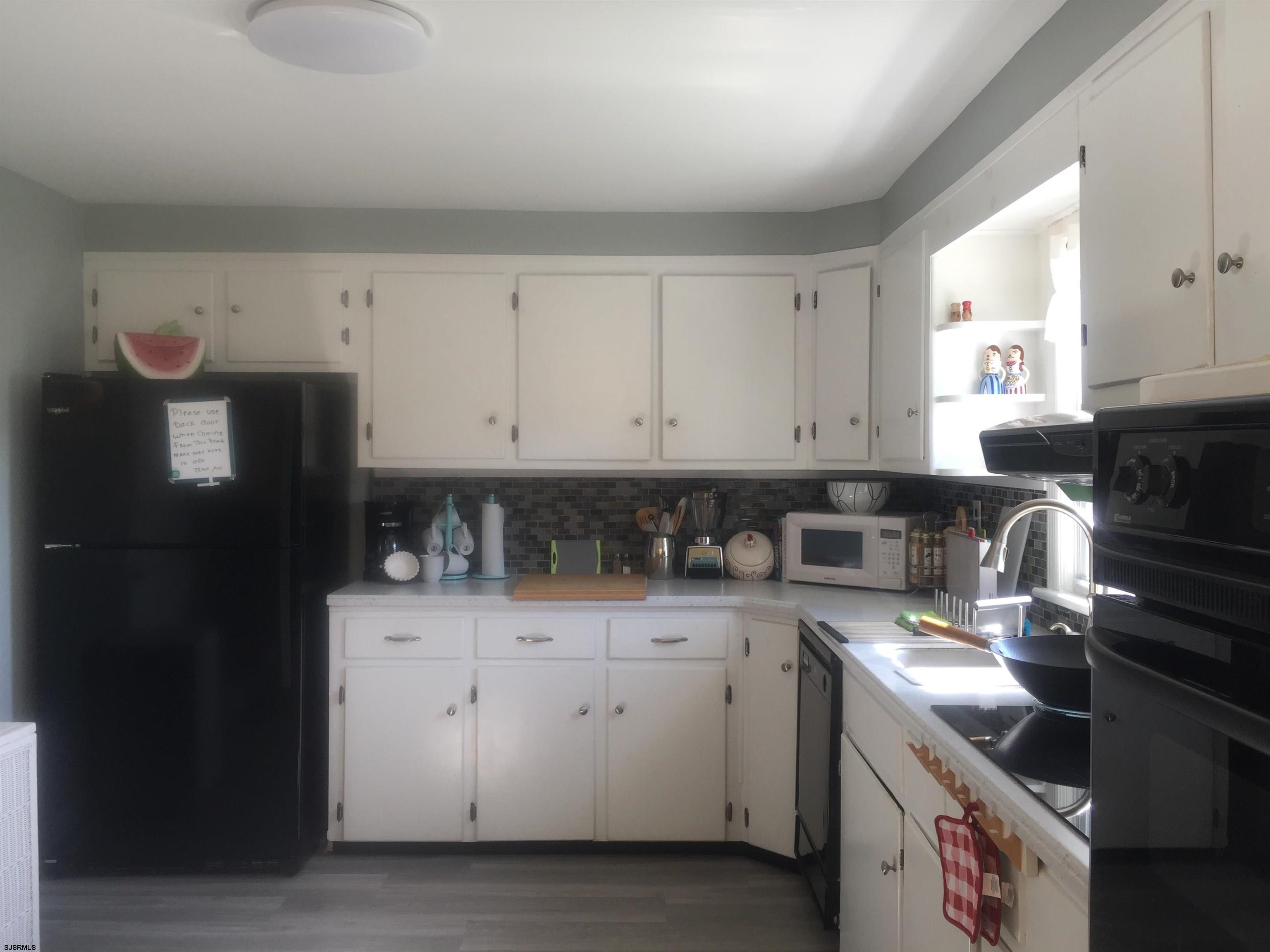 200 27th Street South Brigantine, NJ 08203 - Photo 10 of 33