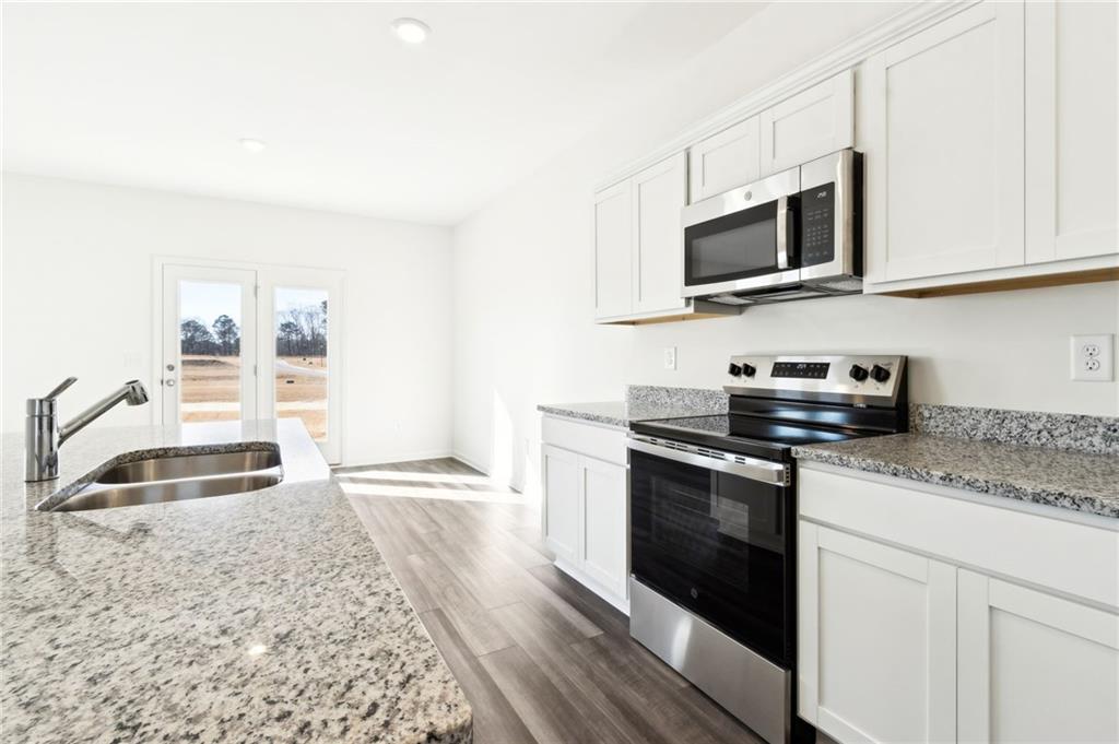 94 Rowlett Place Winder, GA 30680 - Photo 16 of 50