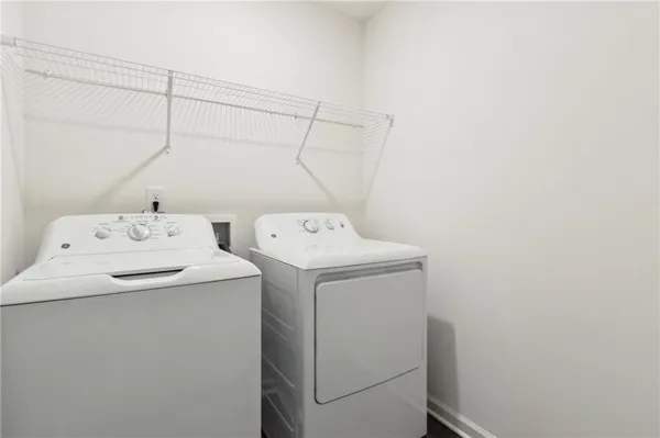 $2,250 | 94 Rowlett Place, Winder, GA 30680