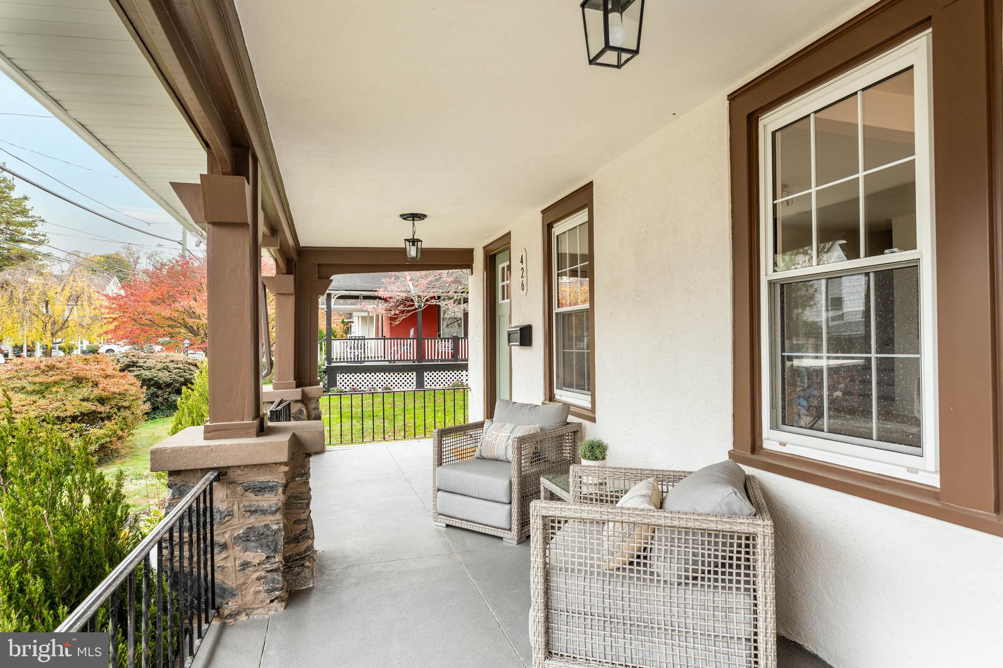 426 West Beechtree Lane Wayne, PA 19087 - Photo 4 of 34 Front Porch