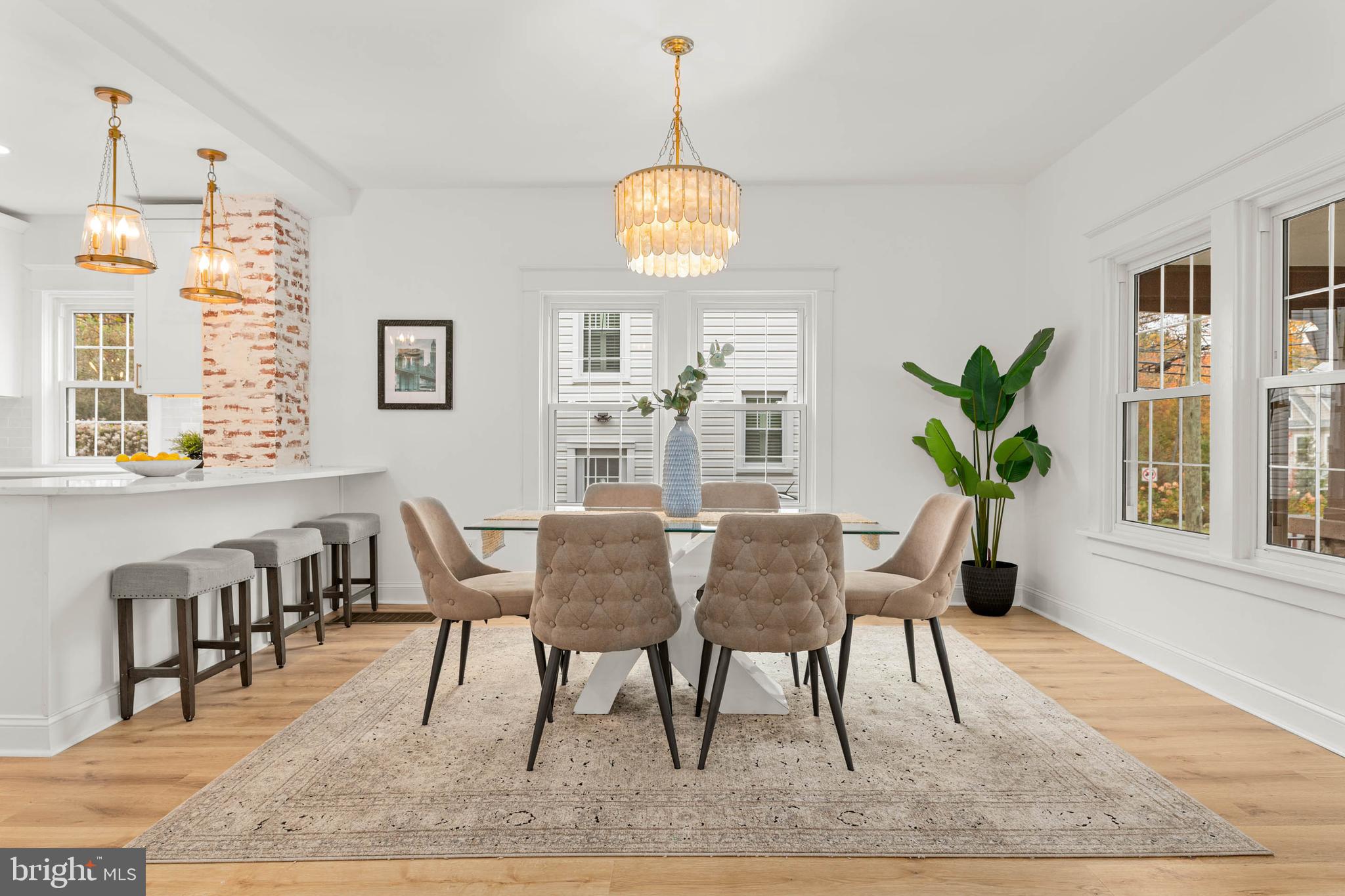 426 West Beechtree Lane Wayne, PA 19087 - Photo 10 of 34 Great flow for entertaining