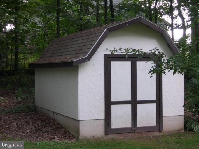 2745 Crouse Mill Road Taneytown, MD 21787 - Photo 3 of 20 Shed