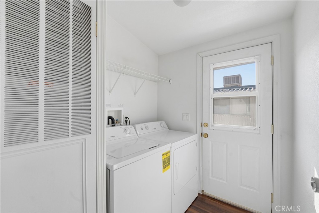 12147 Lakeland Road, Unit 9 Santa Fe Springs, CA 90670 - Photo 17 of 23 a utility room with a washer and dryer