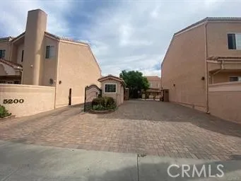 a view of a back yard of the house