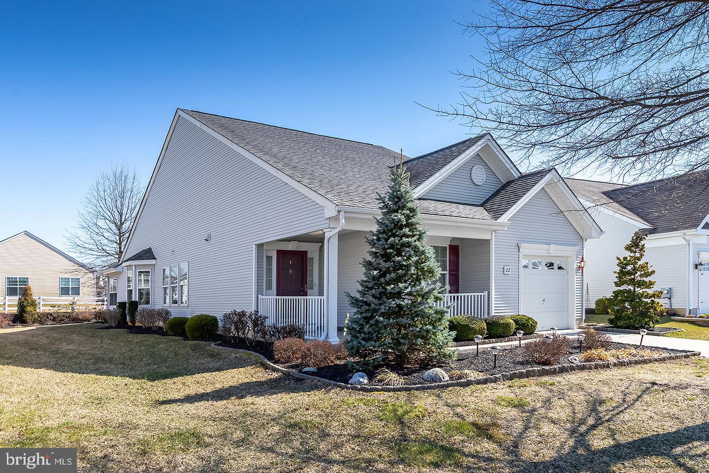 22 Hylton Road Swedesboro, NJ 08085 - Photo 20 of 30 Larger than you would imagine from the Exterior