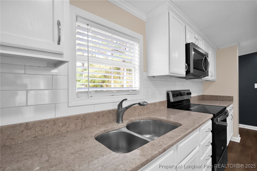 700 MacKay Court Raeford, NC 28376 - Photo 11 of 35