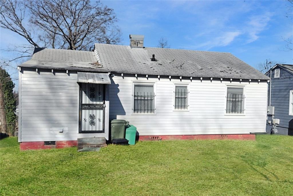 1900 Francis Avenue Northwest Atlanta, GA 30318 - Photo 8 of 9 front view of house with a yard