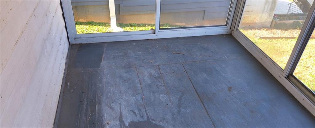 1900 Francis Avenue Northwest Atlanta, GA 30318 - Photo 9 of 9 a view of an empty room and a window