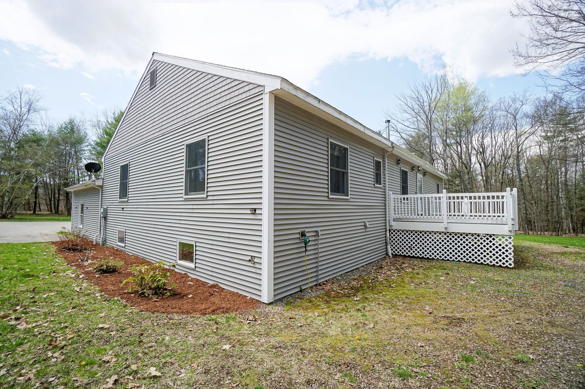 140 Province Road Gilmanton, NH 03237 - Photo 7 of 60