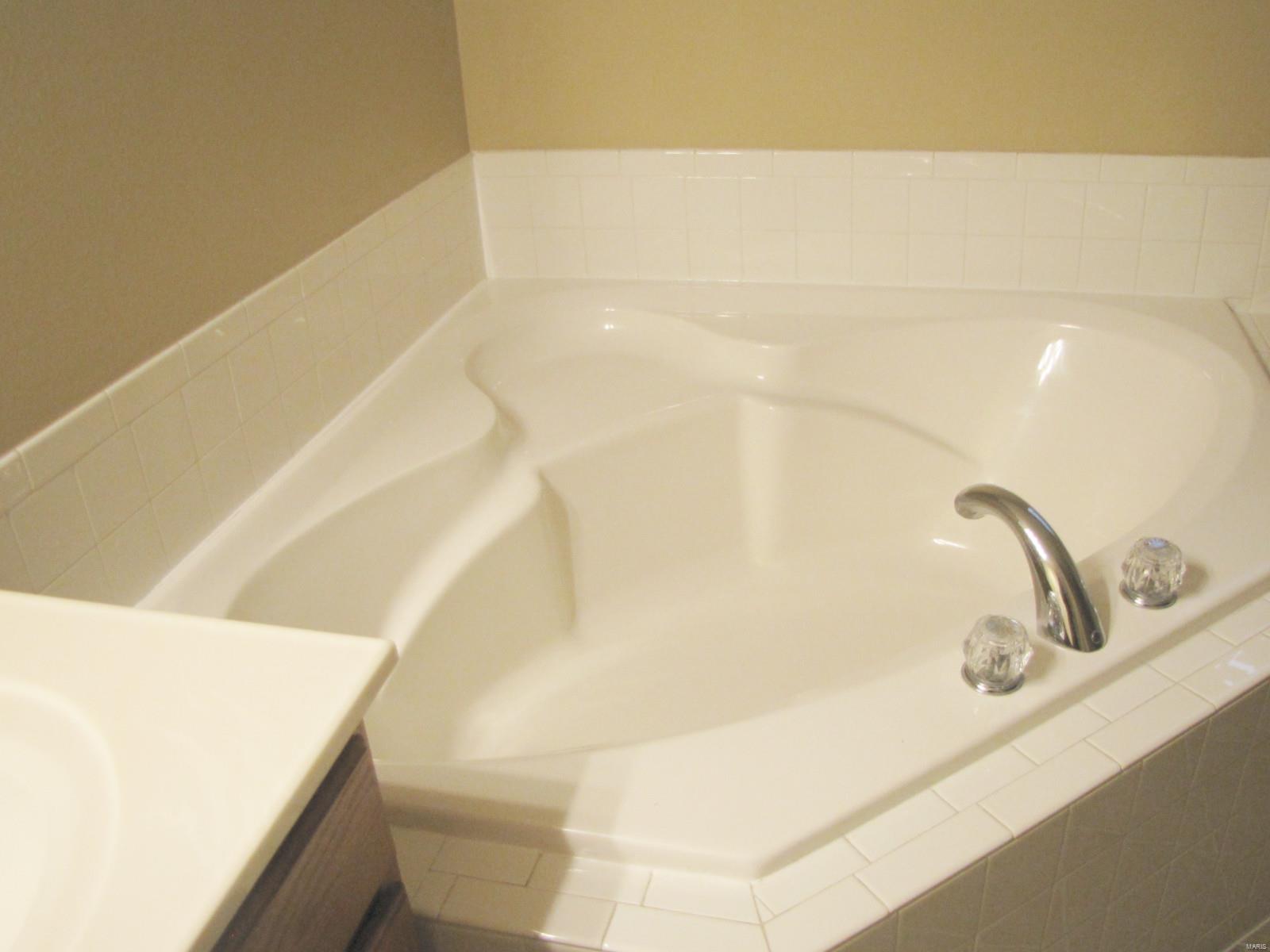 1505 Keck Ridge Drive O'Fallon, IL 62269 - Photo 26 of 41 Gallery Image 26
