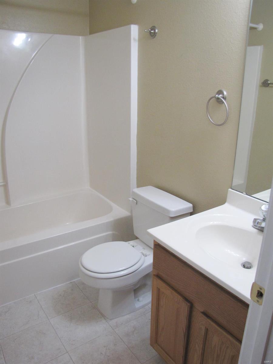 1505 Keck Ridge Drive O'Fallon, IL 62269 - Photo 32 of 41 Gallery Image 32