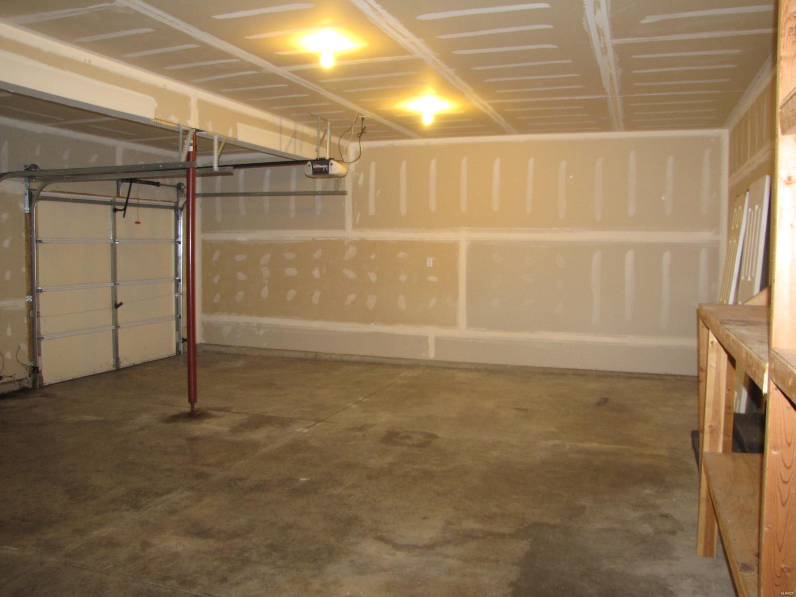 1505 Keck Ridge Drive O'Fallon, IL 62269 - Photo 38 of 41 Gallery Image 38