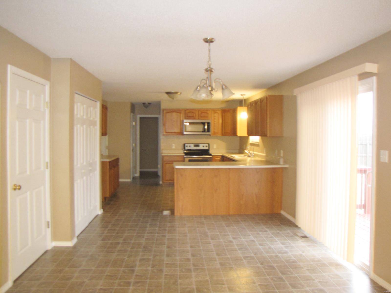 1505 Keck Ridge Drive O'Fallon, IL 62269 - Photo 7 of 41 Gallery Image 7