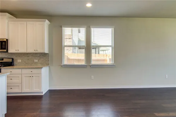 $2,595 | 11716 Selkirk Drive, Austin, TX 78754