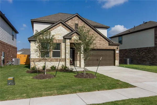$2,595 | 11716 Selkirk Drive, Austin, TX 78754