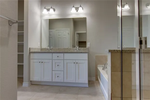 $2,595 | 11716 Selkirk Drive, Austin, TX 78754