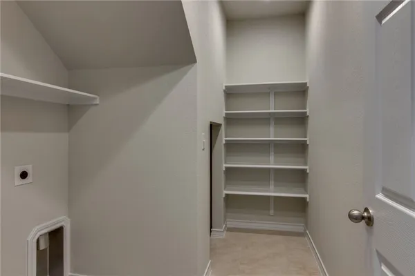 $2,595 | 11716 Selkirk Drive, Austin, TX 78754