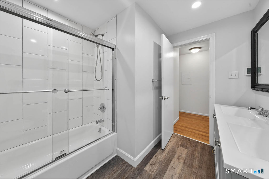 1789 Foxon Road, Unit 7D North Branford, CT 06471 - Photo 11 of 20