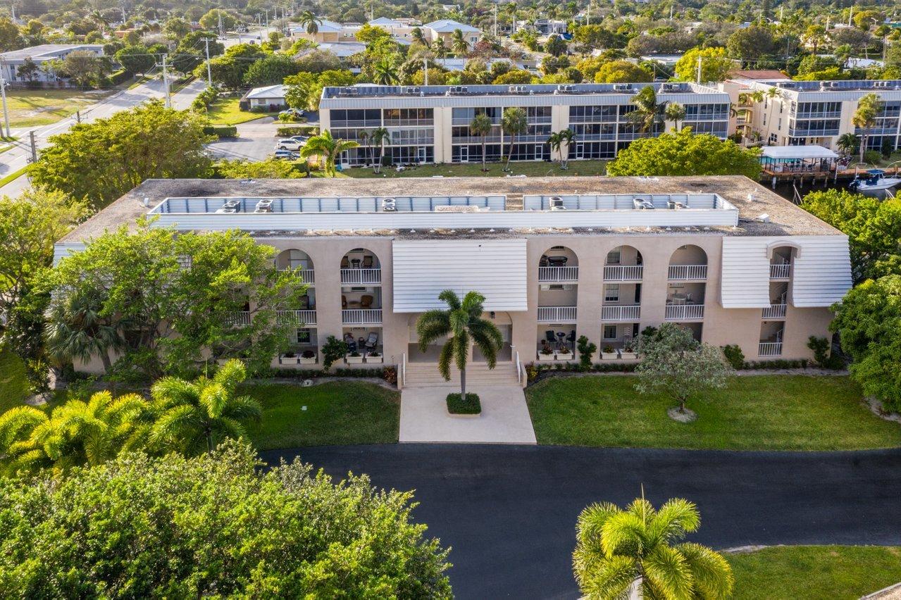 775 Jeffery Street, Unit 5205 Boca Raton, FL 33487 - Photo 29 of 41 024-765JefferyStreet-BocaRaton-FL-33487-