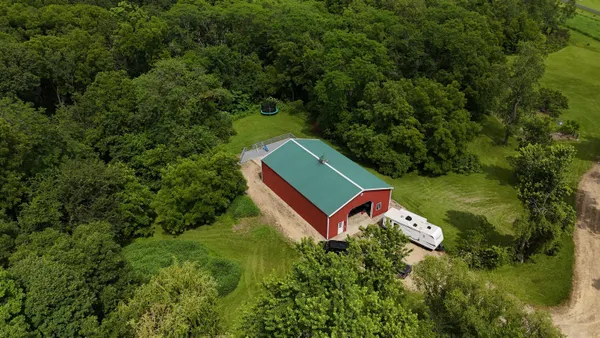 $225,000 | 283 North Pilot Knob Road, Galena, IL 61036