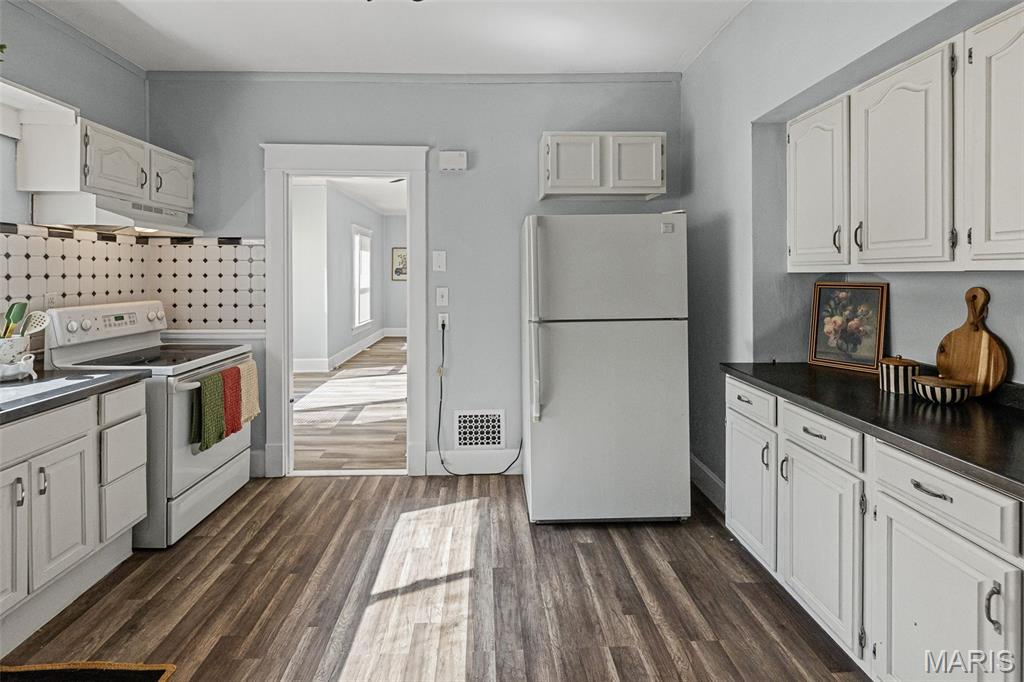 3303 Jackson Street Alton, IL 62002 - Photo 17 of 29