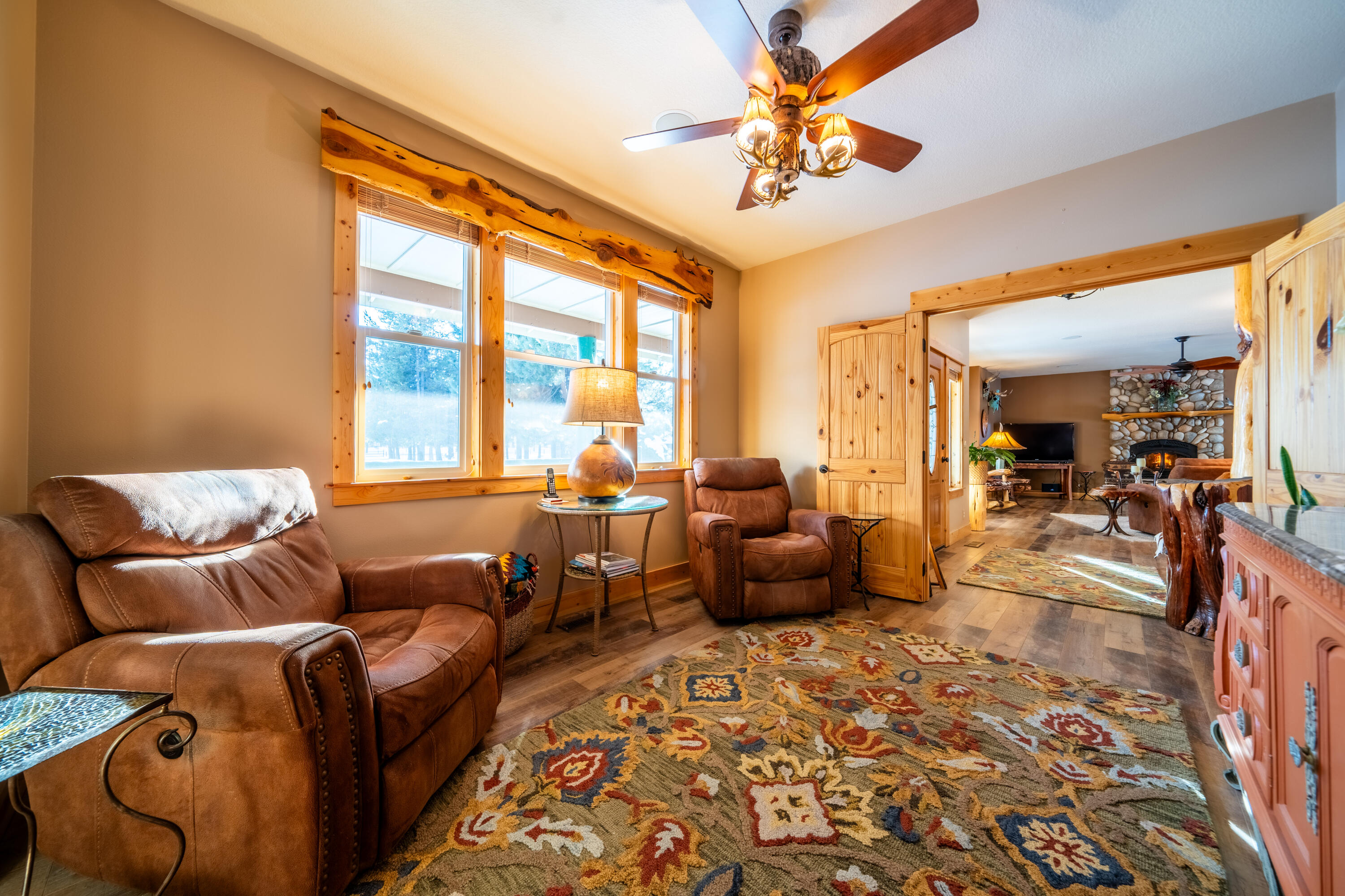 16120 Burgess Road La Pine, OR 97739 - Photo 36 of 75 Den