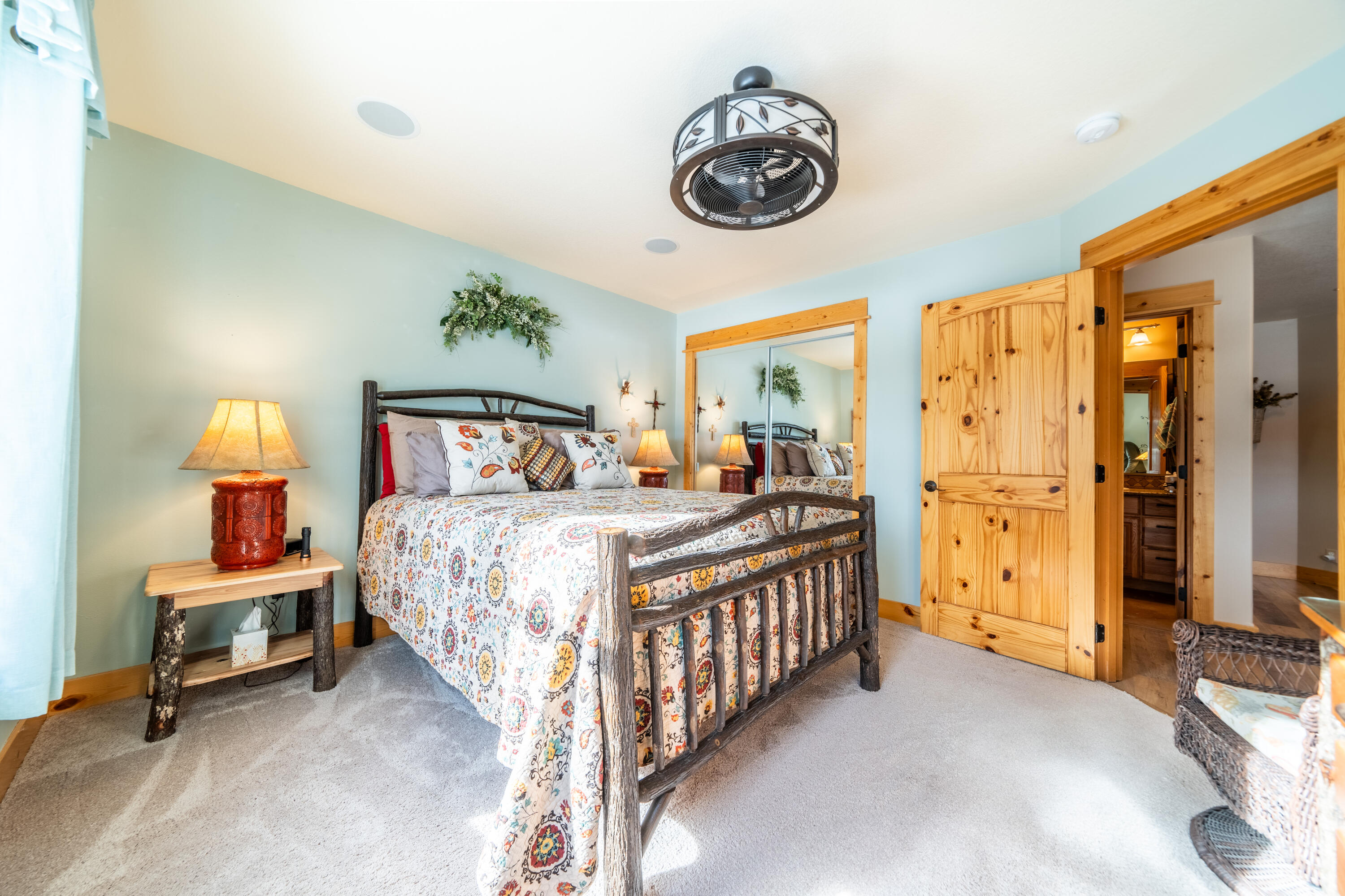 16120 Burgess Road La Pine, OR 97739 - Photo 55 of 75 Guest Room 2