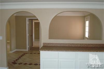 718 Teakwood Street Oxnard, CA 93033 - Photo 11 of 15 a view of two mirror