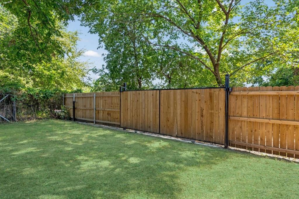 801 South Walnut Street Sherman, TX 75090 - Photo 27 of 28